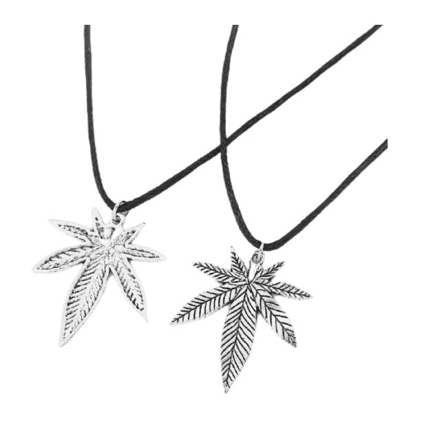 Leather Chain Clavicle Leaf Necklace