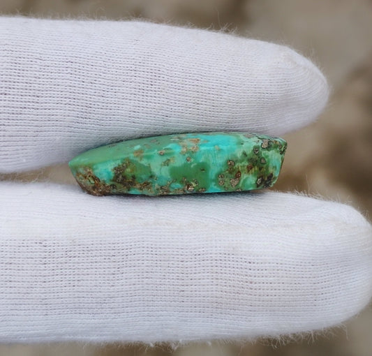 23.9ct Green Turquoise with Pyrite, Natural Feroza Stone Dimension 15x28x8mm