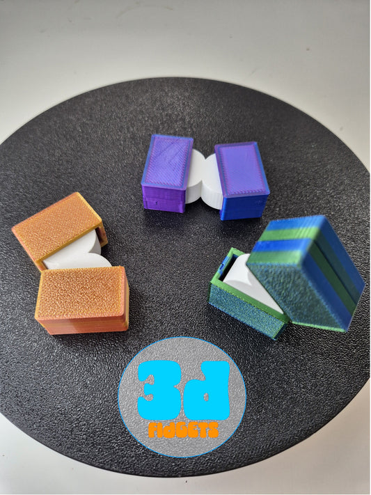 3dFidgets Double Switch Fidget Toy keeping your fingers and hands busy