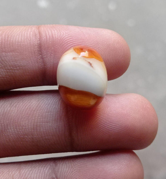 20.9ct Bi-Color Agate - Sulaimani Aqeeq - 19x15x9mm