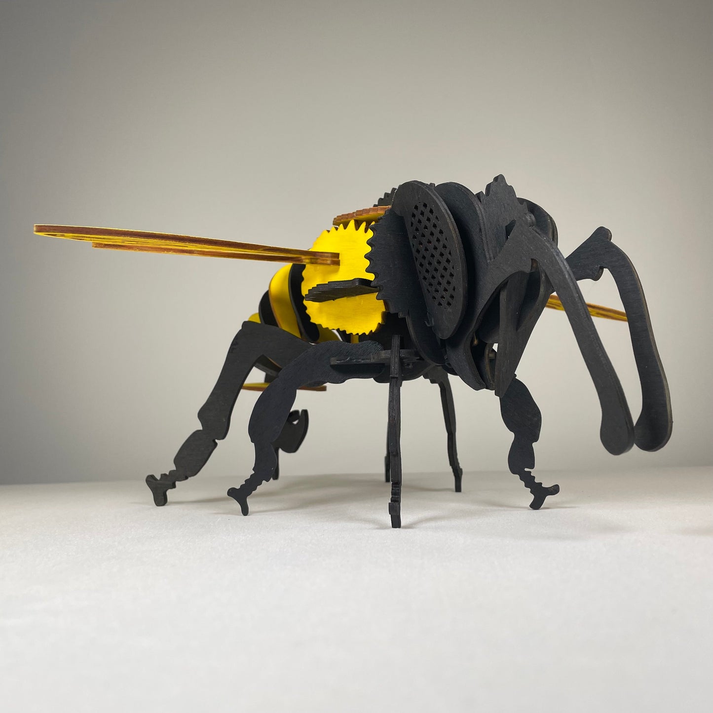 Bee Puzzle - Ready-Made Model