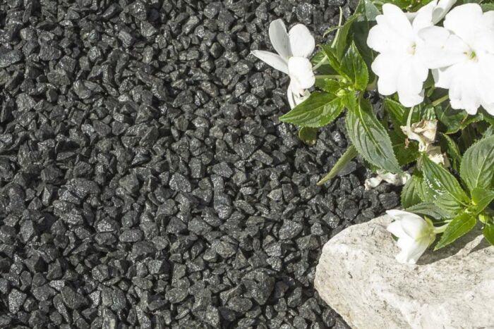 10-20mm Black Basalt Chippings