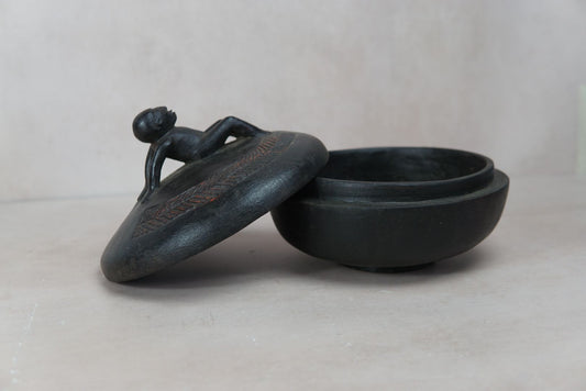 Lozi Bowl - Lying Man 66.3