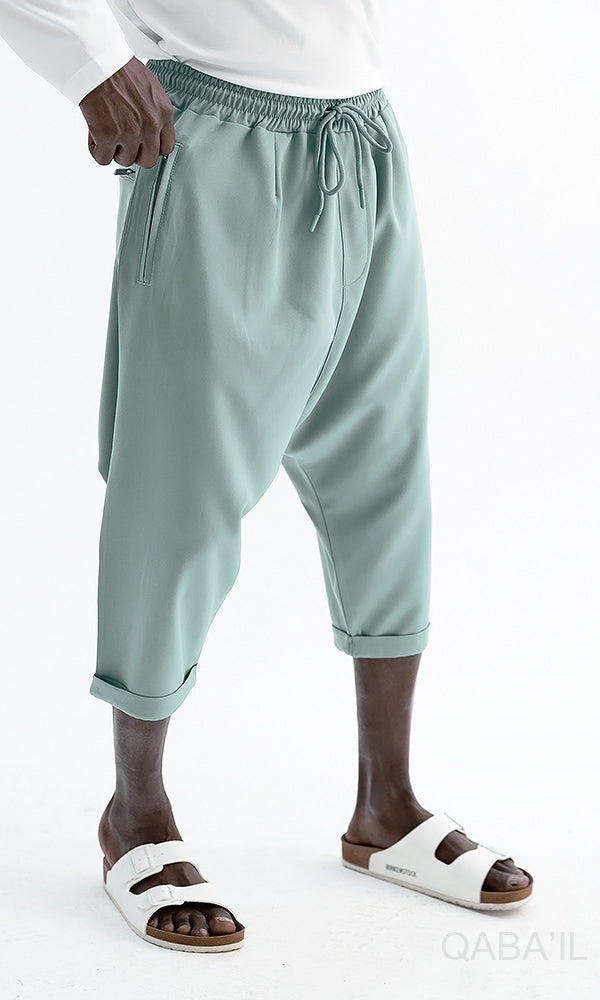 QL Relaxed Shorts Bermuda AZUR in Almond Green