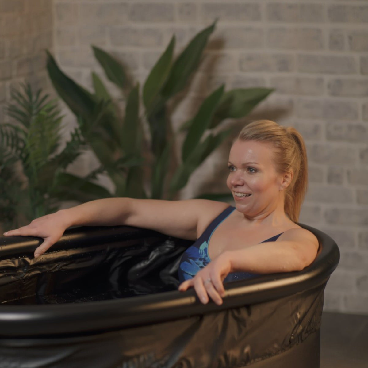 Ice Bath (White Top)