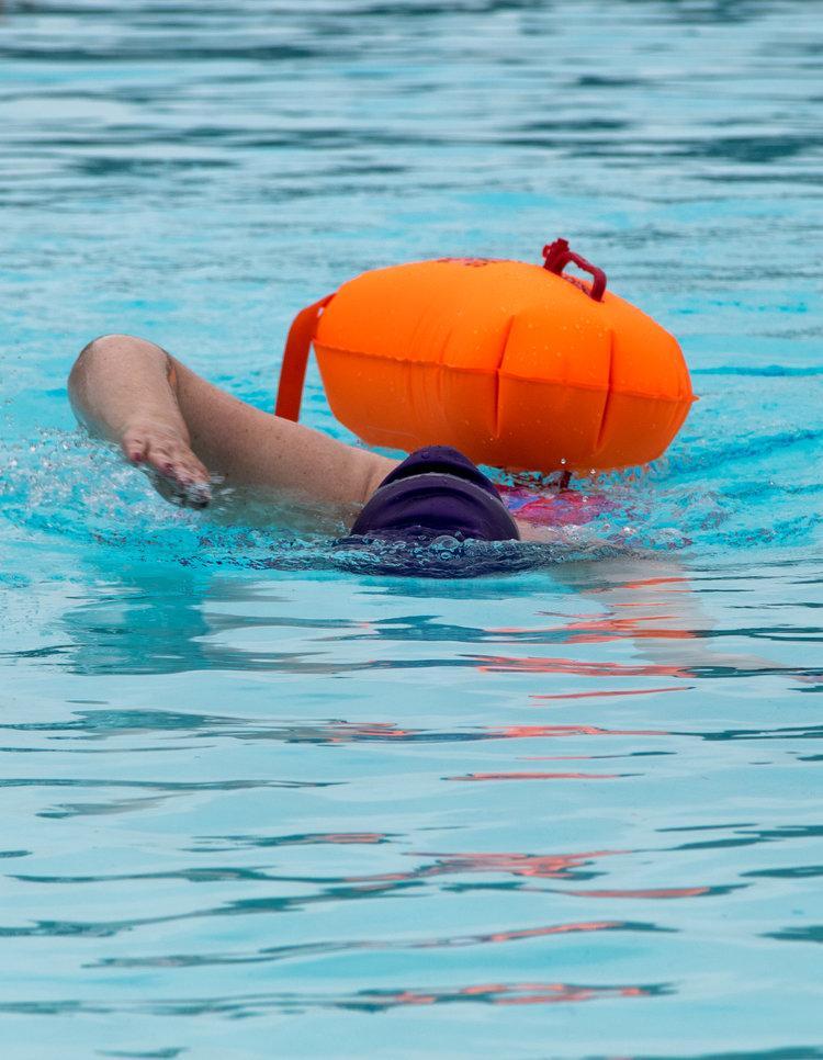 Swim Secure Tow Donut Wild Swimming Float - Pink