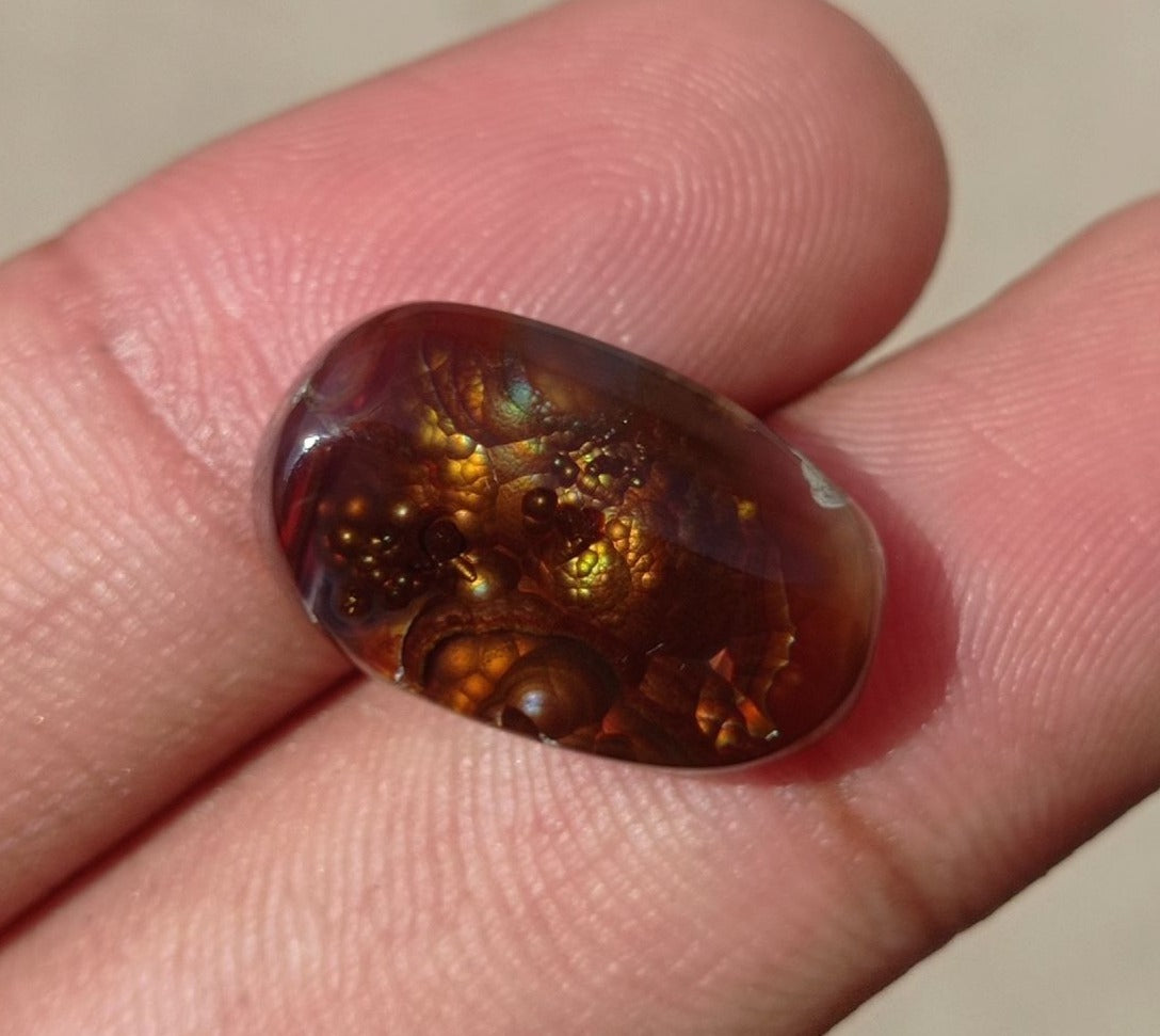 13.60ct Mexican Fire Agate, Rare Cabochon Fire Agate, Perfect gemstone Gift, Rare Gemstone, Dimensions 20x12x6mm