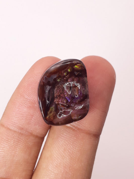23.8ct Purple Fire Agate, Rare Fire Agate - Polished Fire Agate, Dimensions 23 x 17 mm