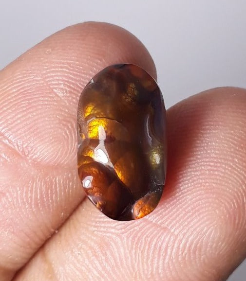 7.4ct Mexican Fire Agate, Rare Fire Agate - Aatshi Aqeeq - Dimensions 15x9mm