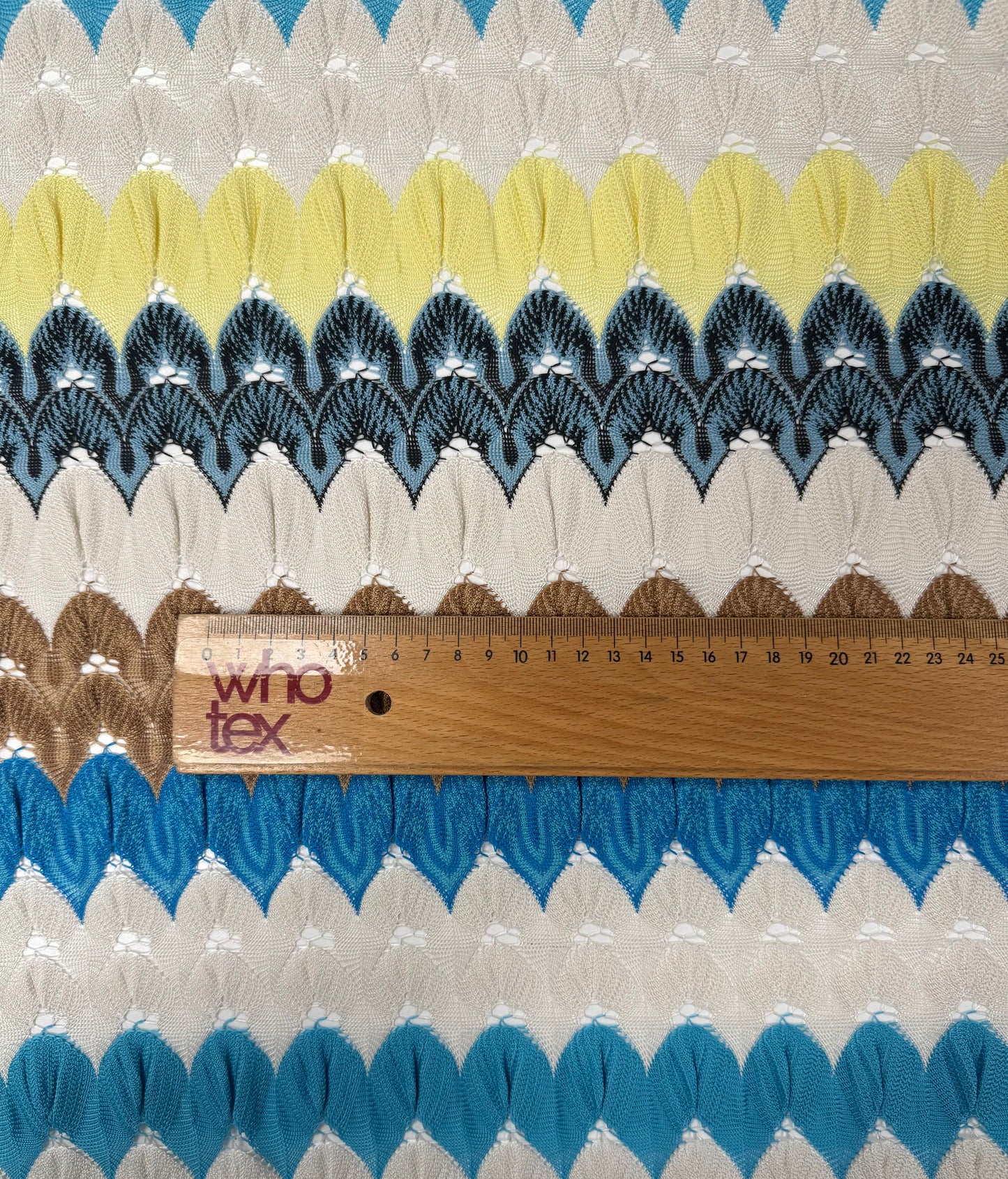 Multicolour Scallop Pattern Mesh Knit Fabric by the Metre
