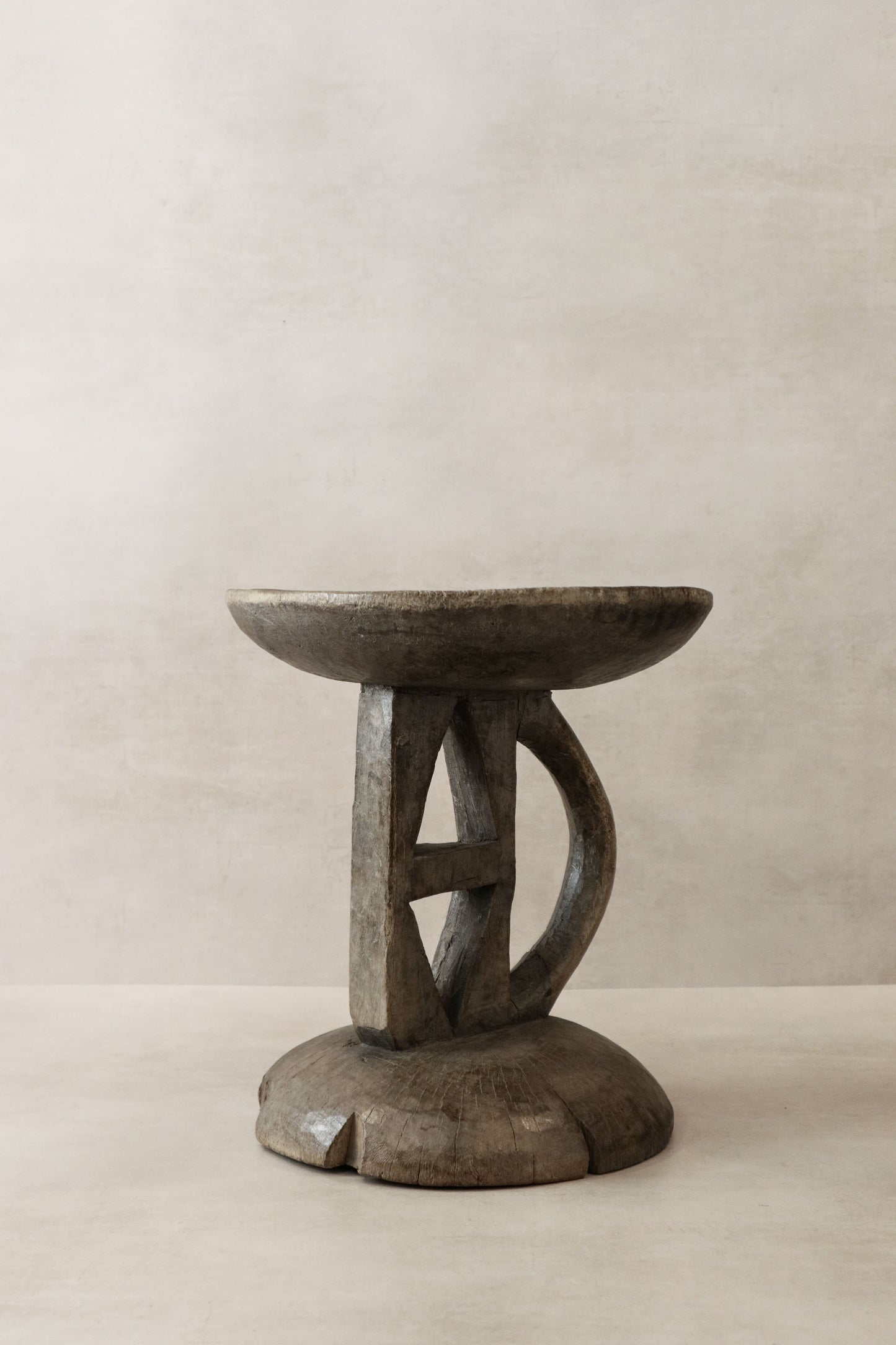 Tonga Stool - 37.1