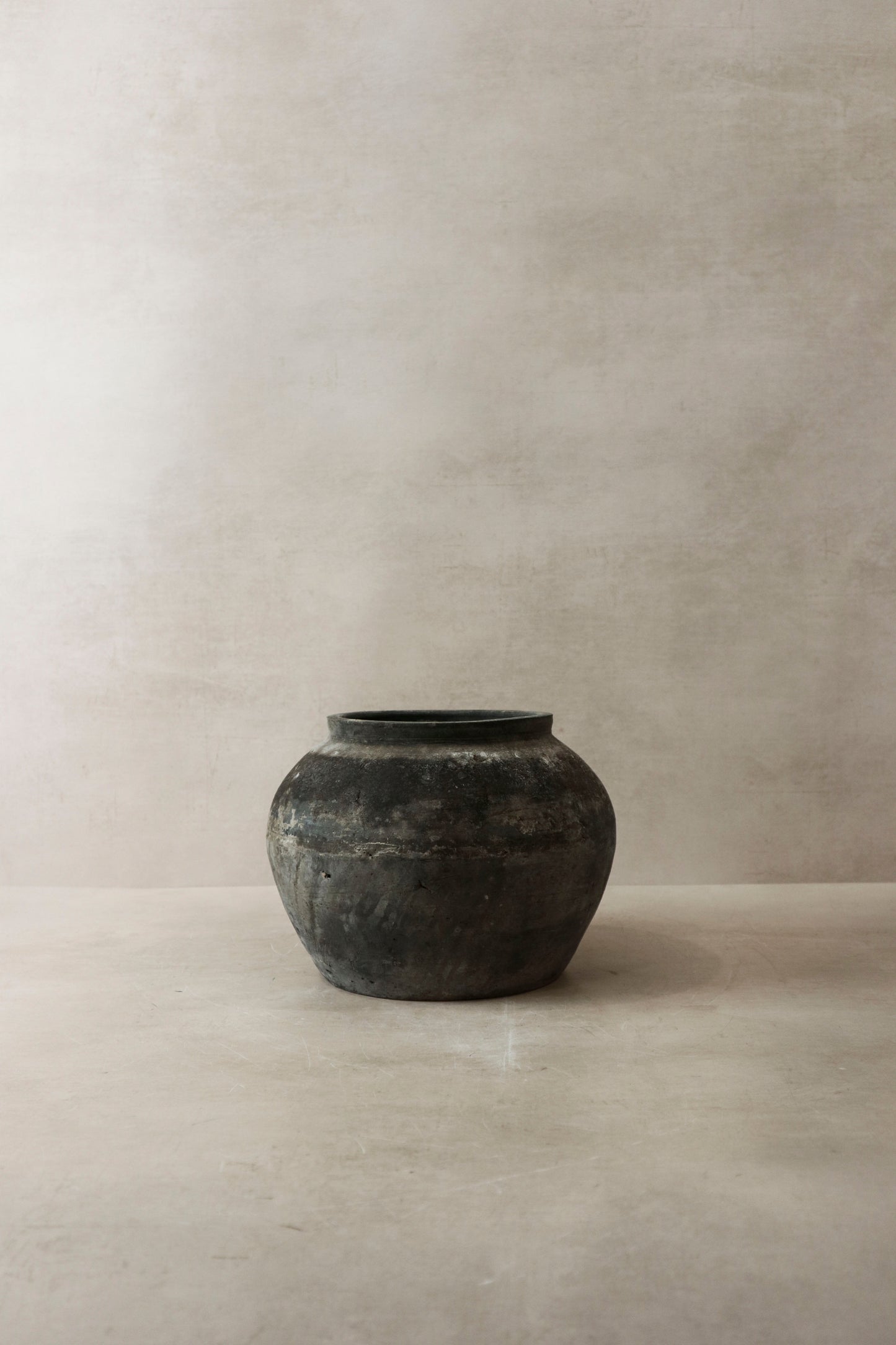 Vintage Dark Pot n° 3