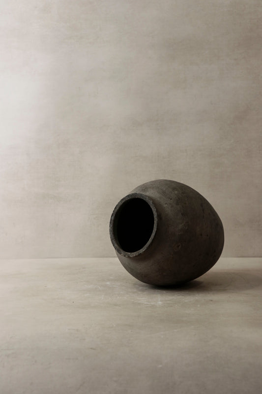 Vintage Dark Pot n° 10
