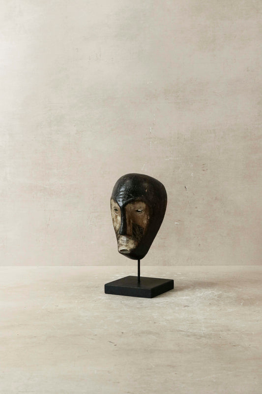 Hand carved African mask replica - 60.41