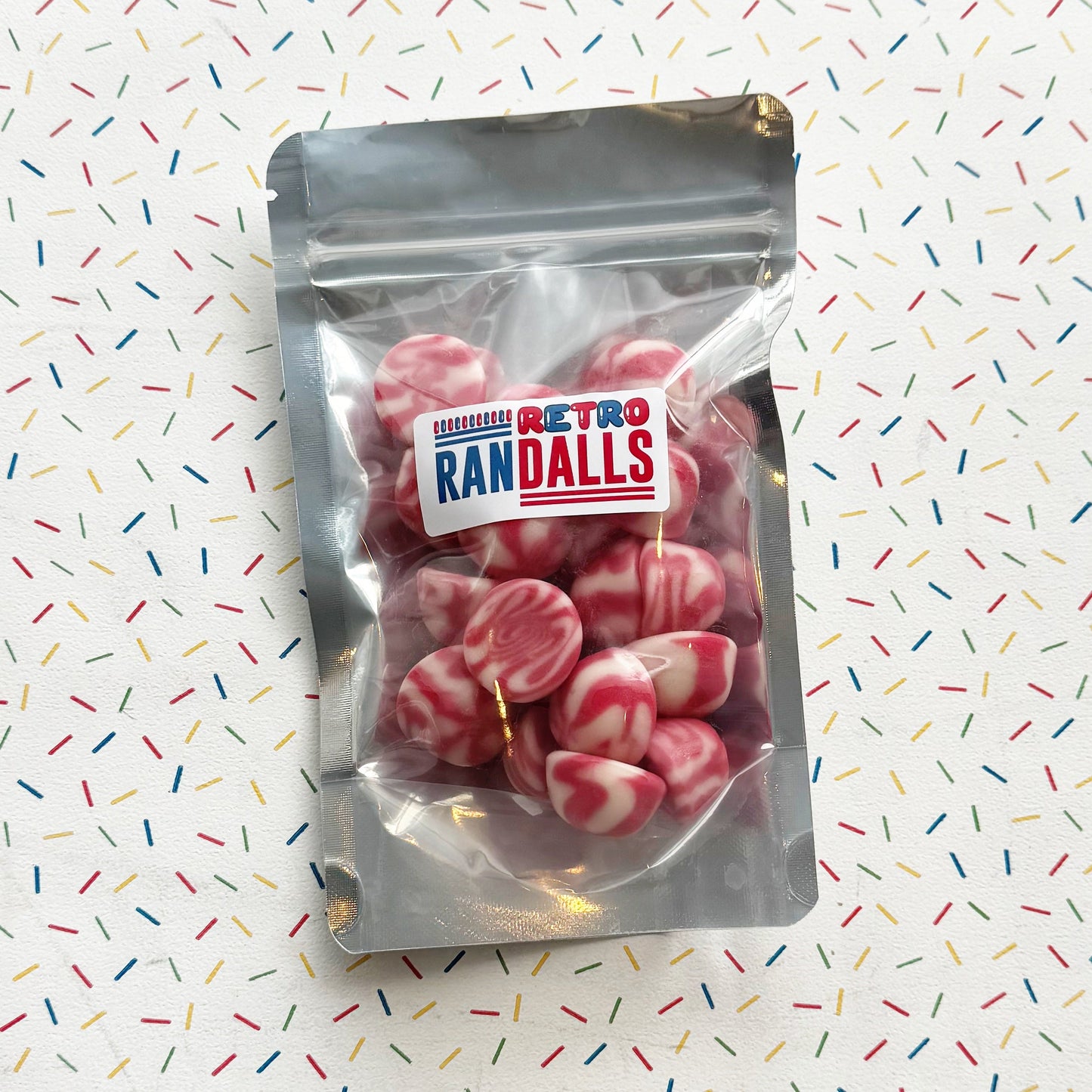 KINGSWAY STRAWBERRY TWIST KISSES - 100g (BRITISH)