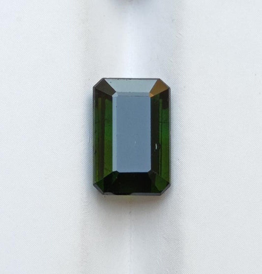 4.3ct Natural Green Tourmaline Gemstone - Faceted Tourmaline - October Birthstone - 13x8x4mm
