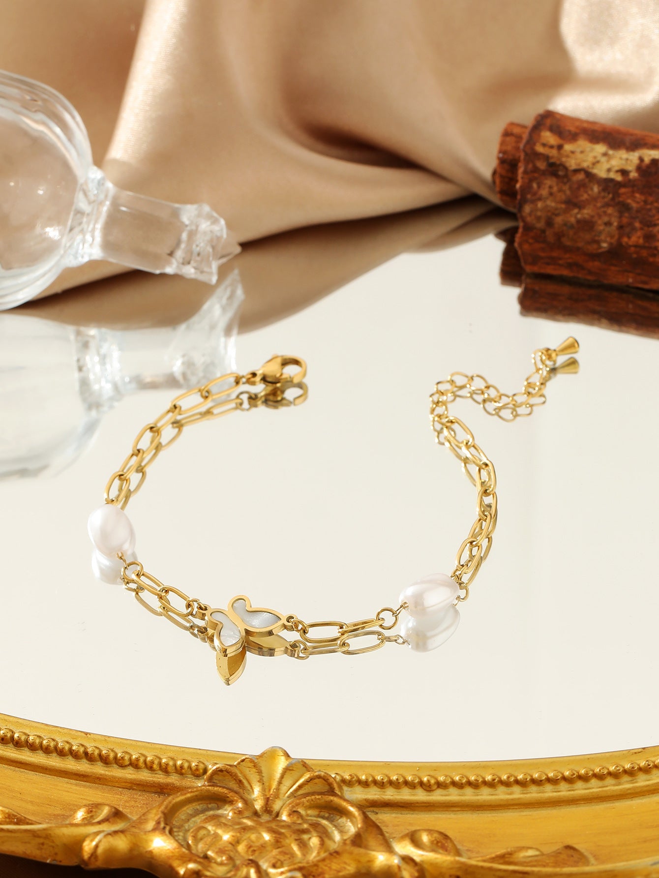 Vintage Heart-Shaped Titanium Steel Bracelet