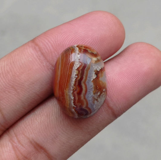 33.8ct Agate with Quartzite - Enhydritic Agate - Sulaimani Aqeeq - 23x17x11mm