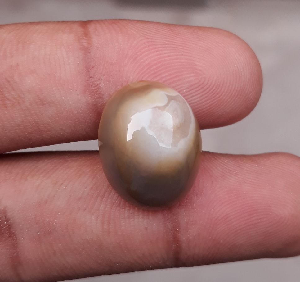 16ct Beautiful Agate Cabochon Suitable for RingSetting - Sulaimani Aqeeq - 19x15mm