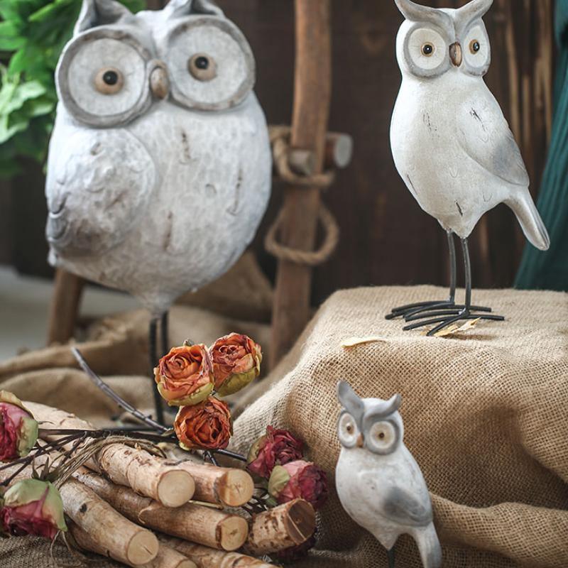 A Set Of Three Owls, Decoration