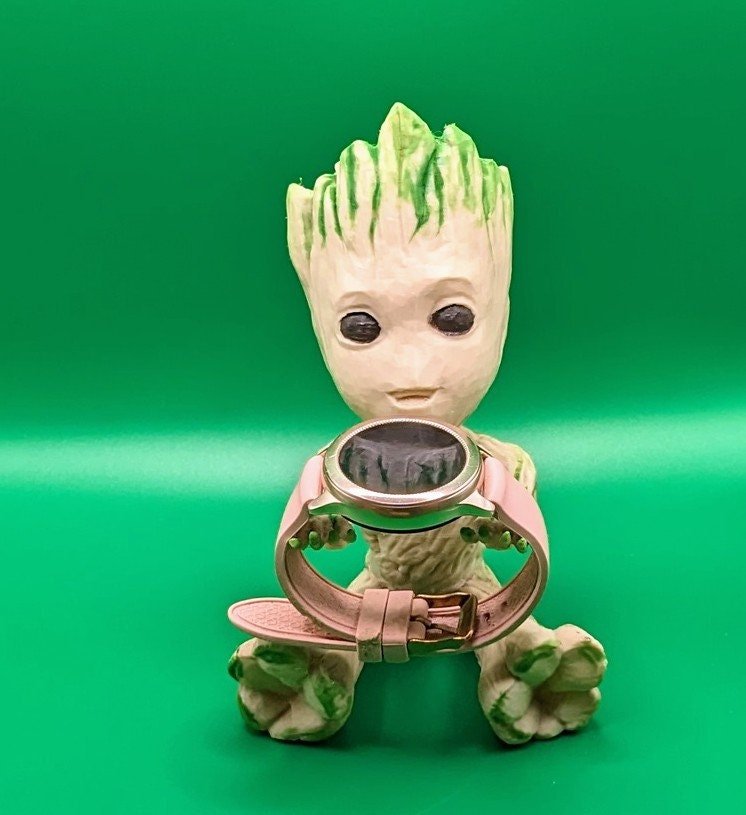 Baby Groot universal holder for remote control, glasses, rings, pens, watches