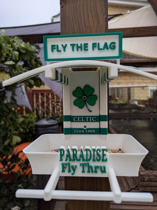 Celtic Garden Bird Feeding Station - Glasgow Garden Decor and Wild Bird Food Feeder - Fly the flag in paradise Novelty Gift for bhoys Fans