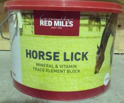 CLEARANCE Red Mills Horse Lick
