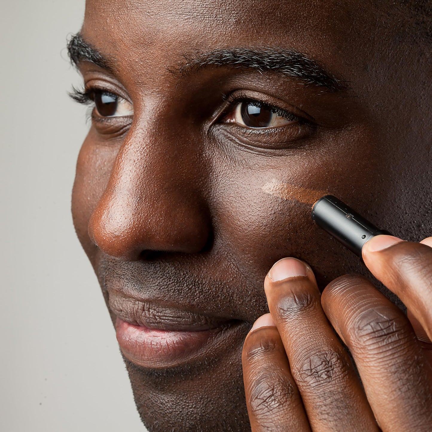 Stryx Concealer Stick Dark Eclipse – Undetectable Coverage for All Skin Tones