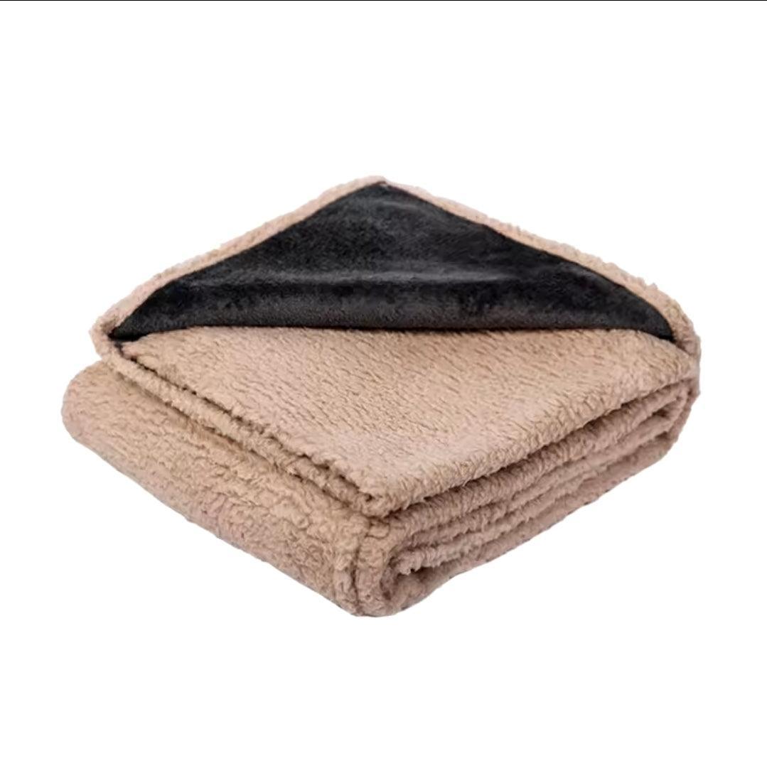 XL Thermal Pet Blanket (150 x 90)
