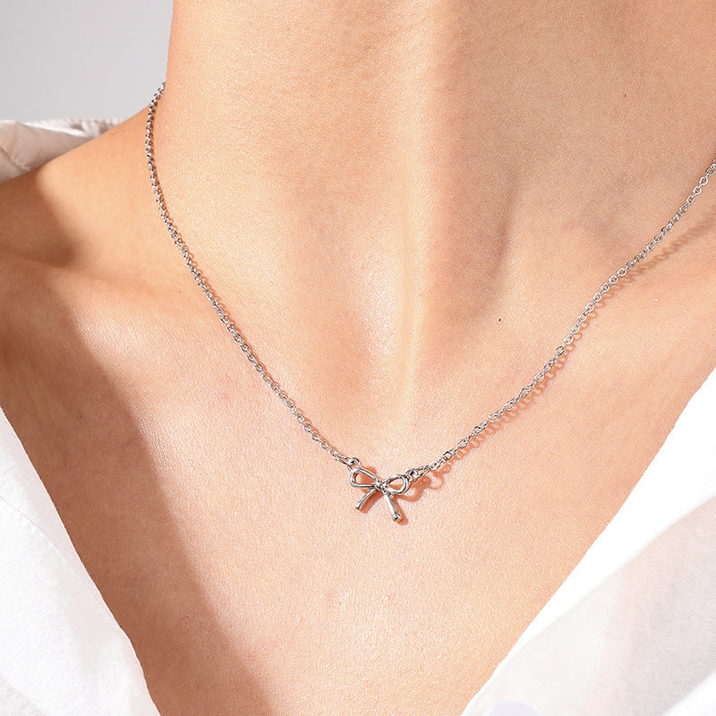 Sweet Light Luxury Bow Necklace for