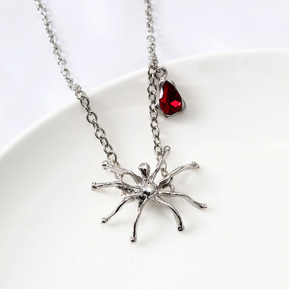 Exaggerated Spider Design Halloween Pendant Necklace