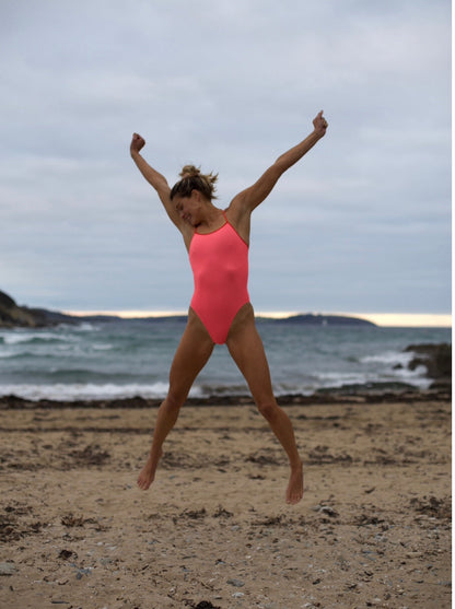 Women's One-piece Single-Strap Swimsuit Pink
