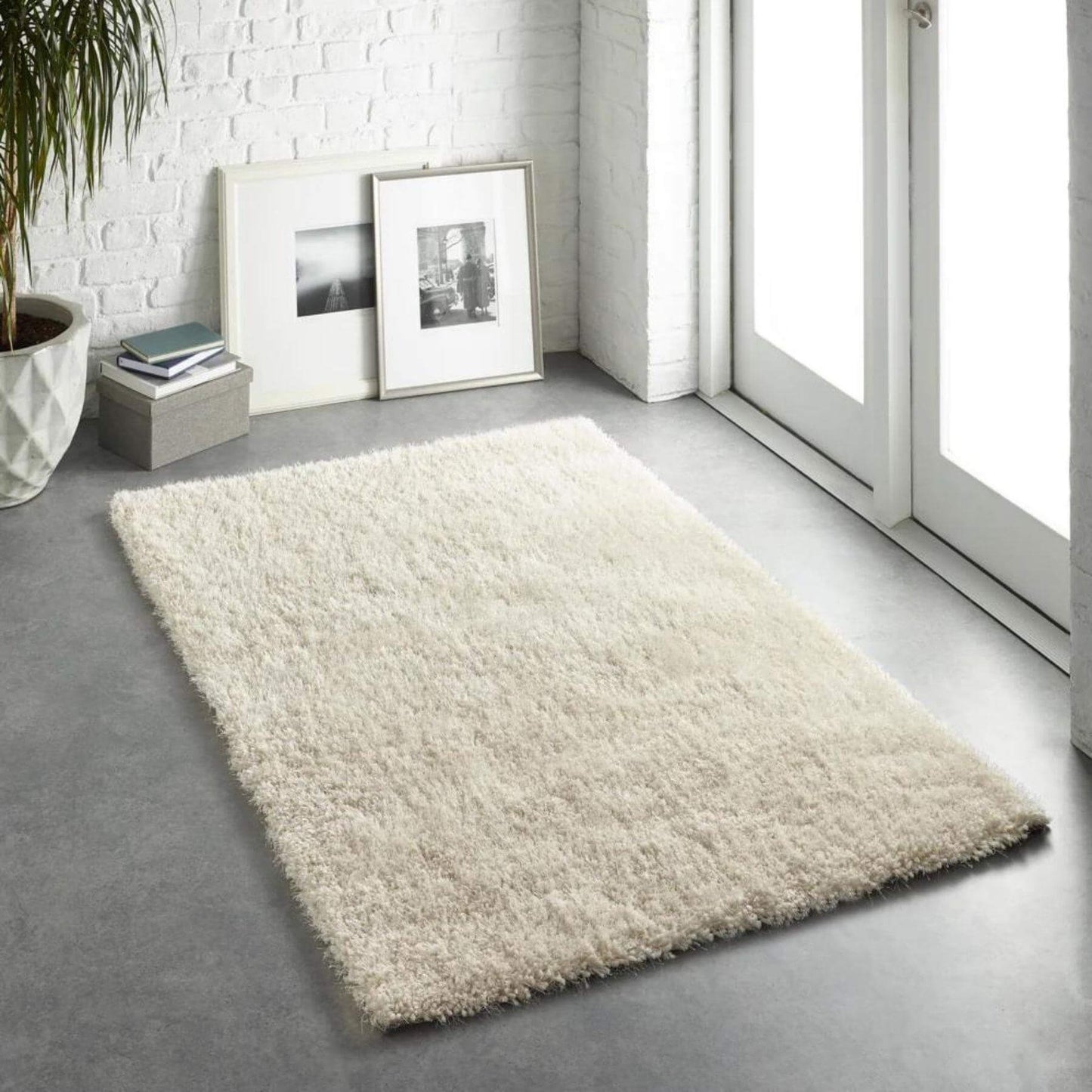 Chicago Cream Shaggy Rug