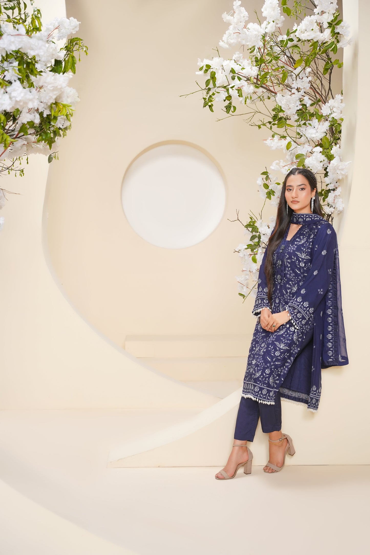 Husan e Jahan - Luxury Chiffon Outfit with Chiffon Dupatta - Ready to Wear - Eid25 - HEJBlueV2D10