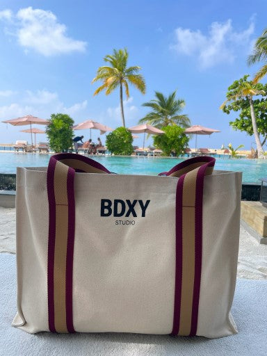 "The Shutter" Tote Bag | Natural