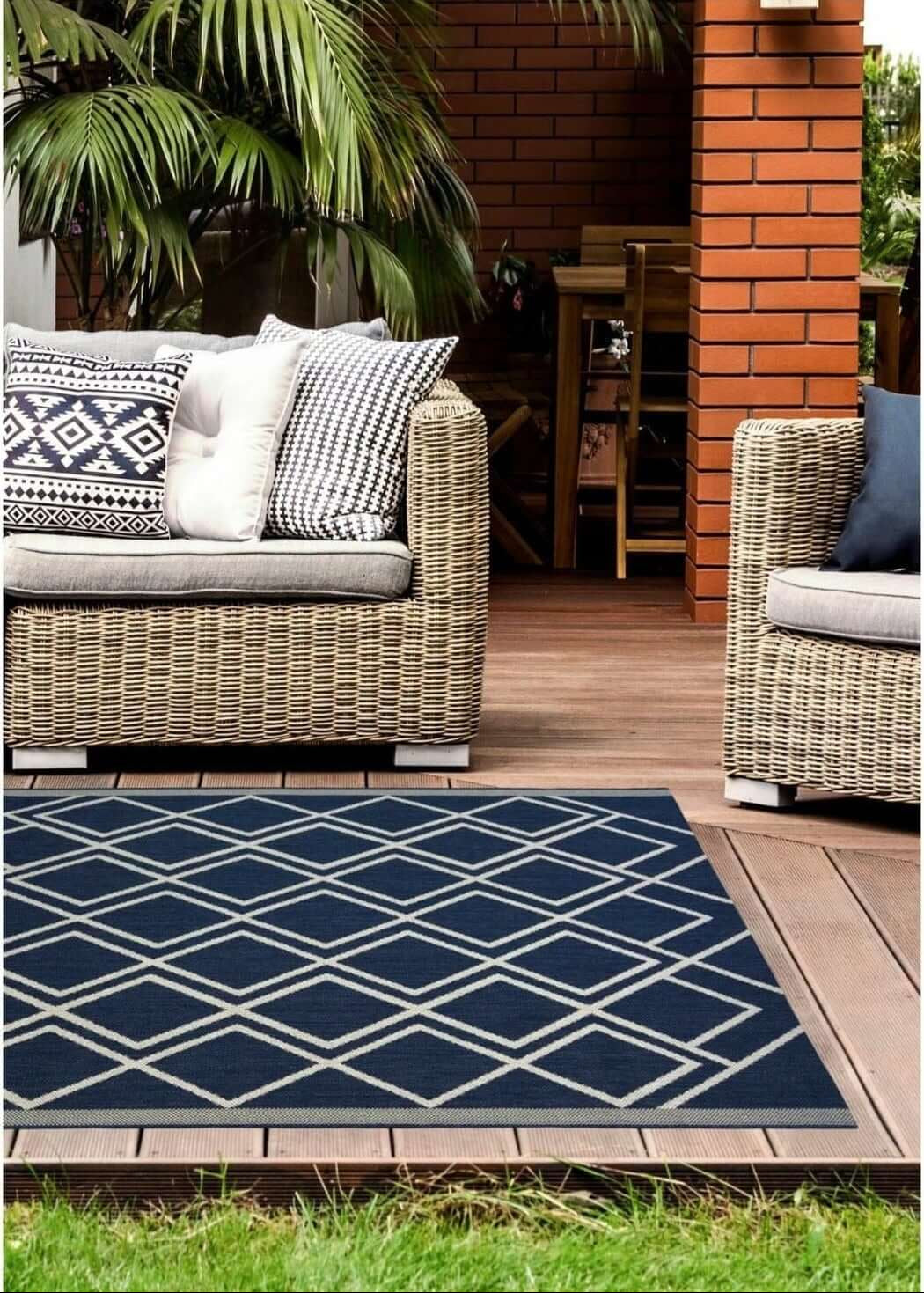 County Diamonds Indoor/Outdoor Rug | 11651A