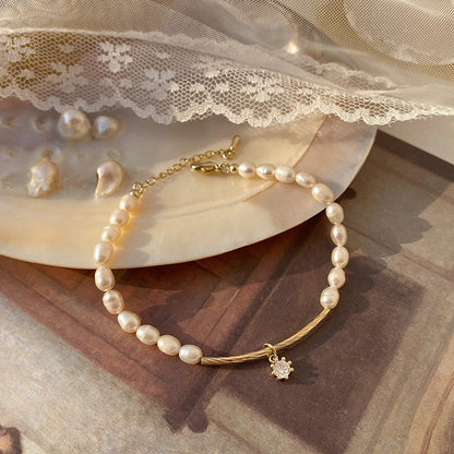 Minimalist Natural Pearl Bracelet