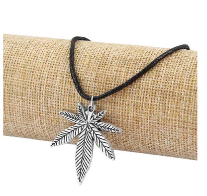 Leather Chain Clavicle Leaf Necklace