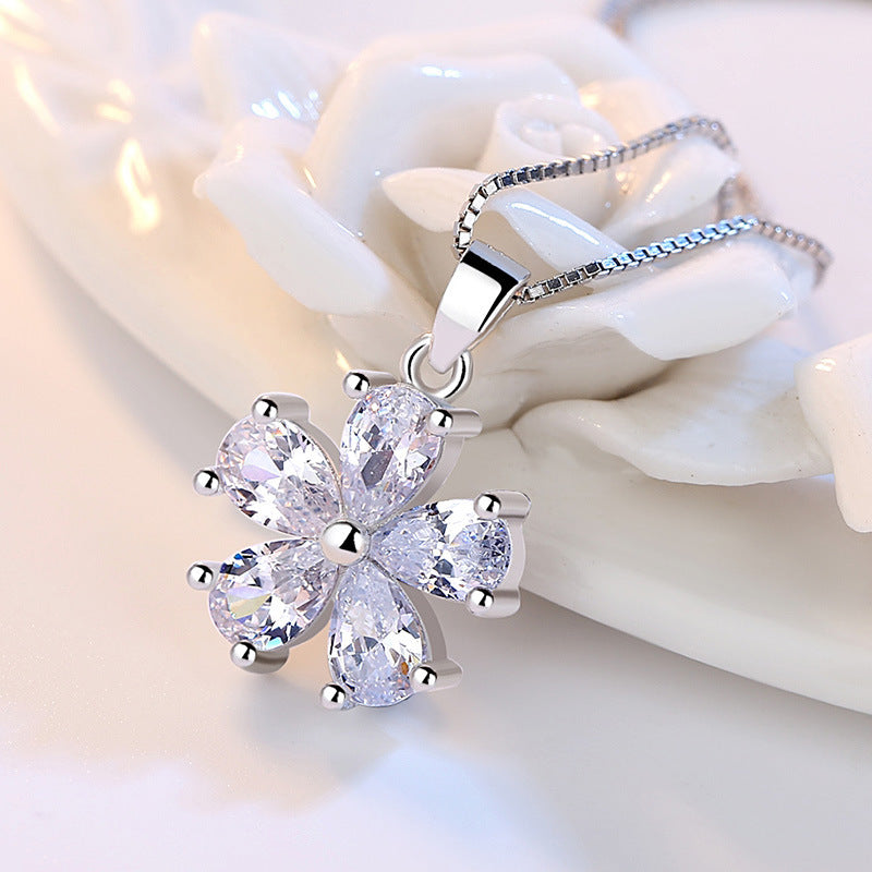 Silver Flower Necklace