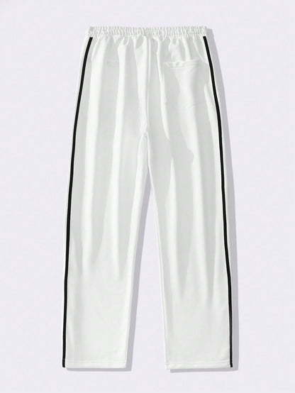 Manfinity Men Contrast Tape Button Side Sweatpants