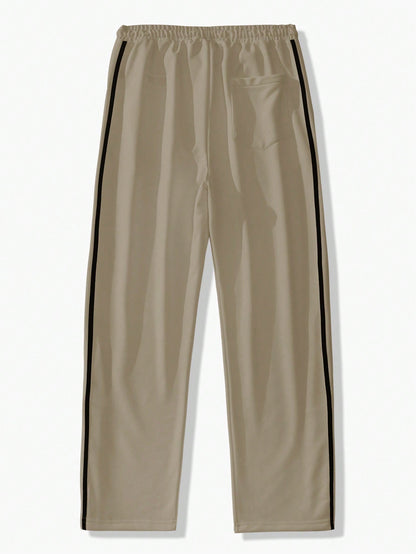 Manfinity Men Contrast Tape Button Side Sweatpants
