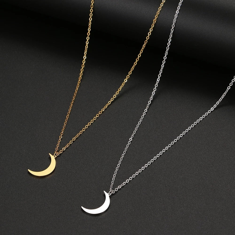 Simple Moon Pendant Necklace
