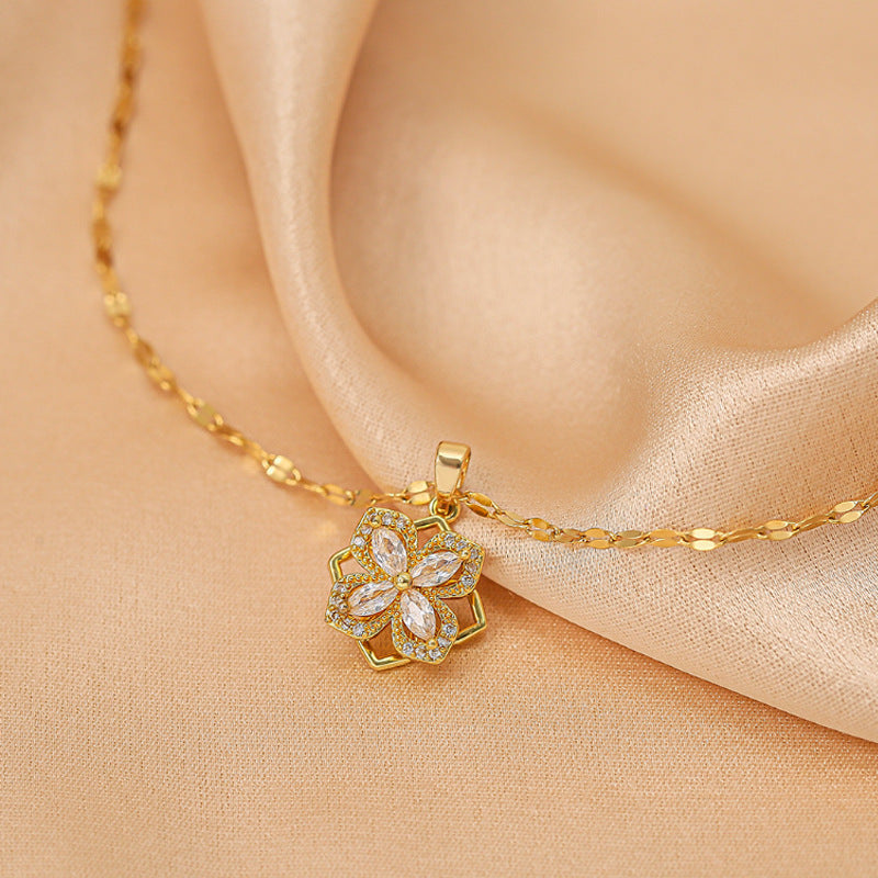 Rotating Clover Necklace