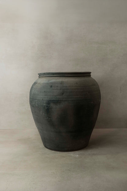 Vintage Dark Pot n° 006
