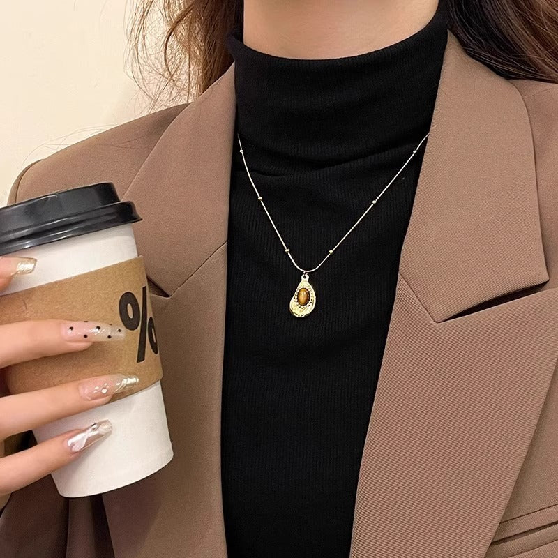 Irregular Amber Stone Necklace