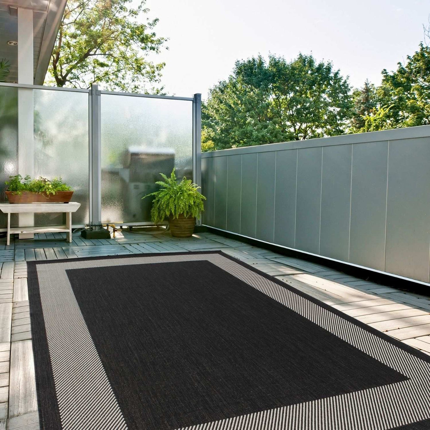 Ecology Outdoor Rug Black | 200bl