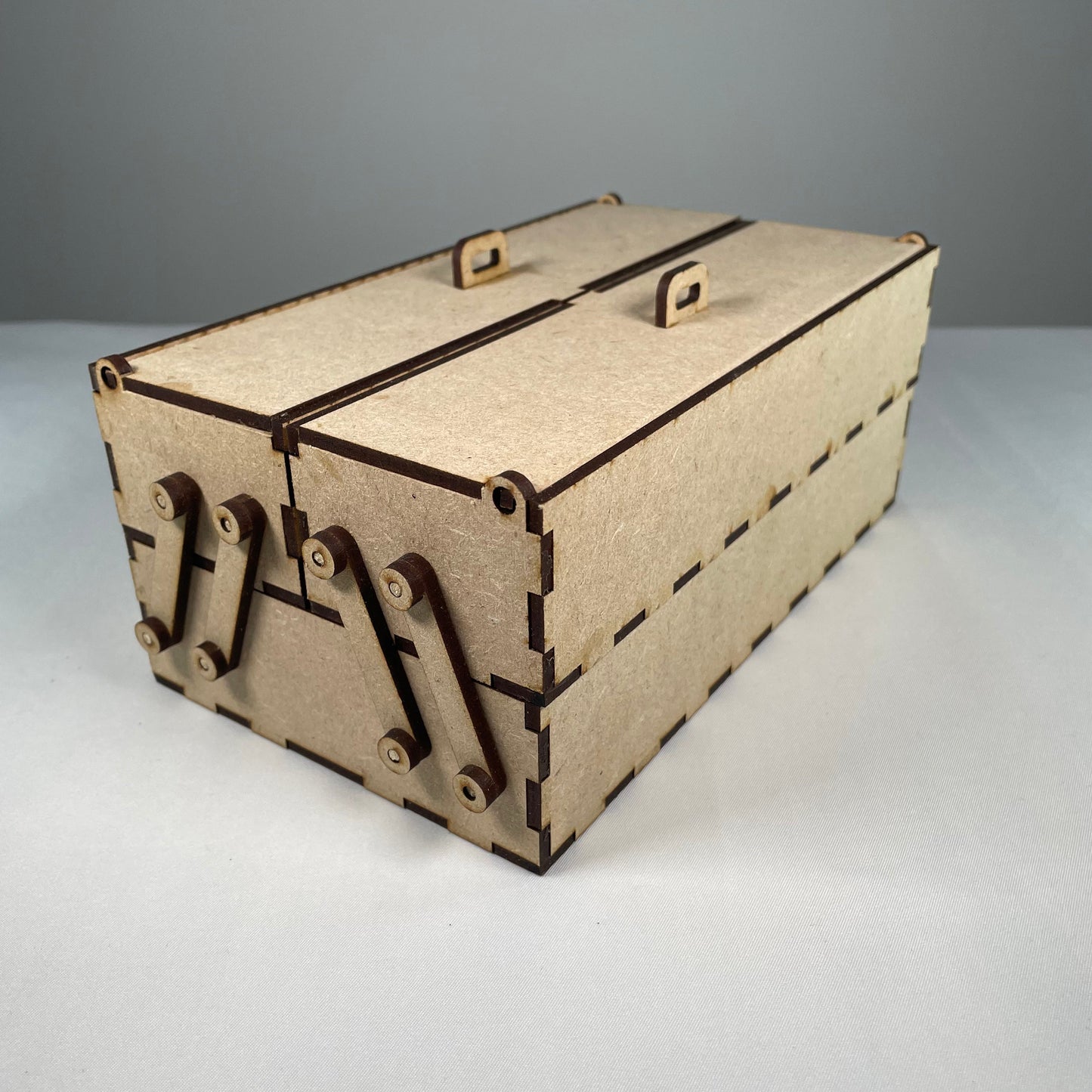 Two Tier Toolbox - Flatpack Model Kit