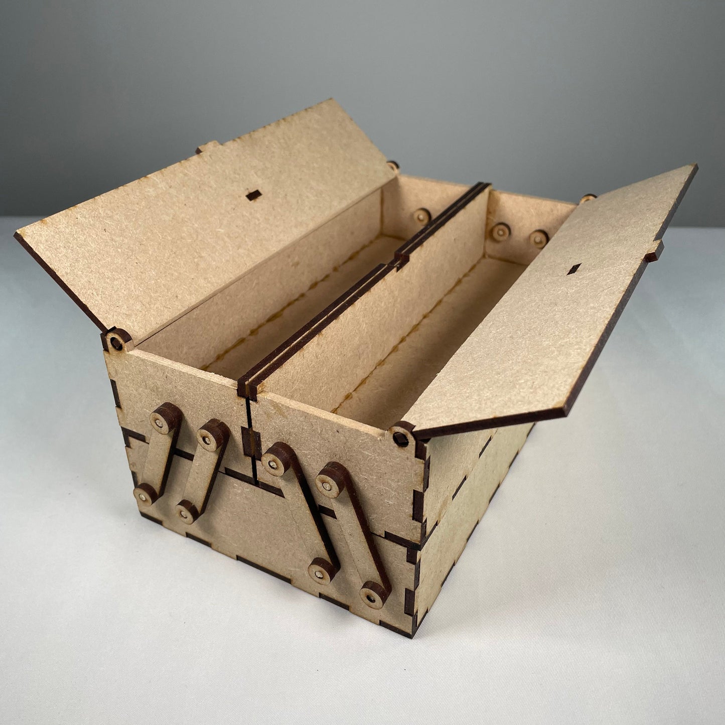 Two Tier Toolbox - Flatpack Model Kit