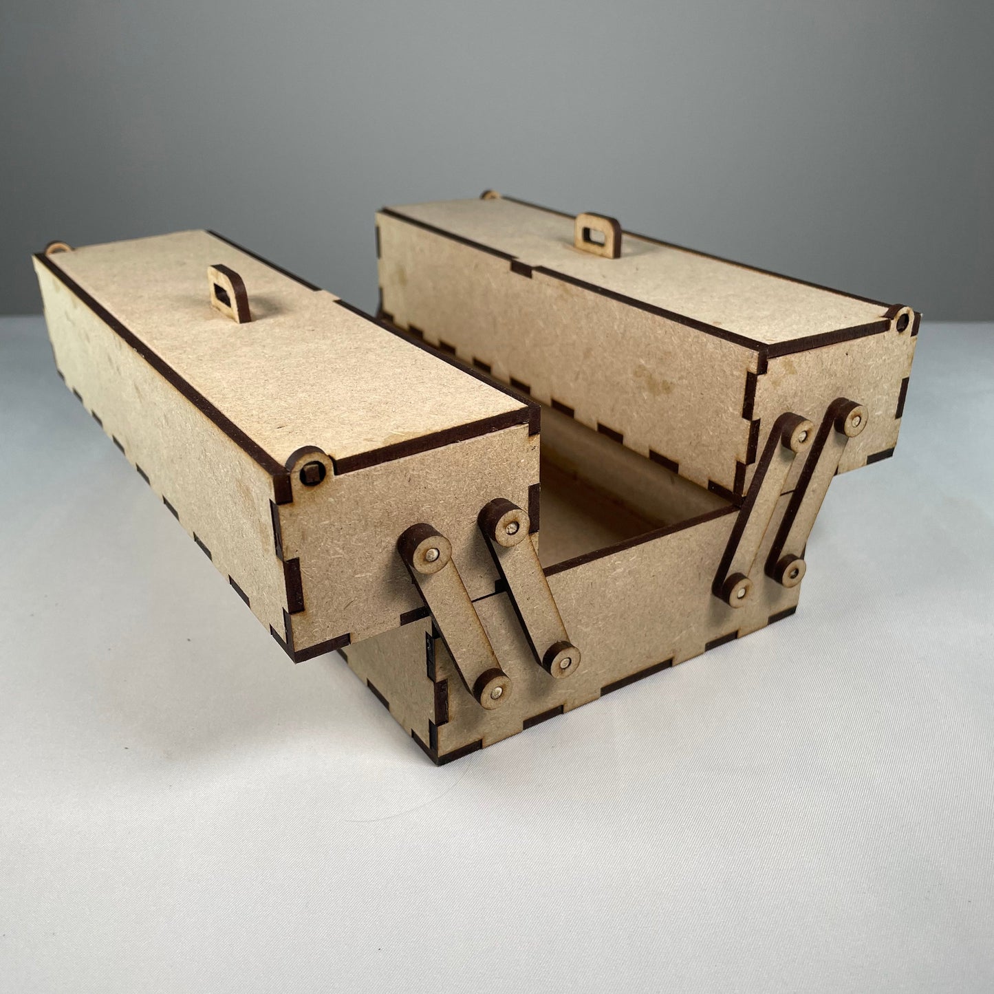 Two Tier Toolbox - Flatpack Model Kit