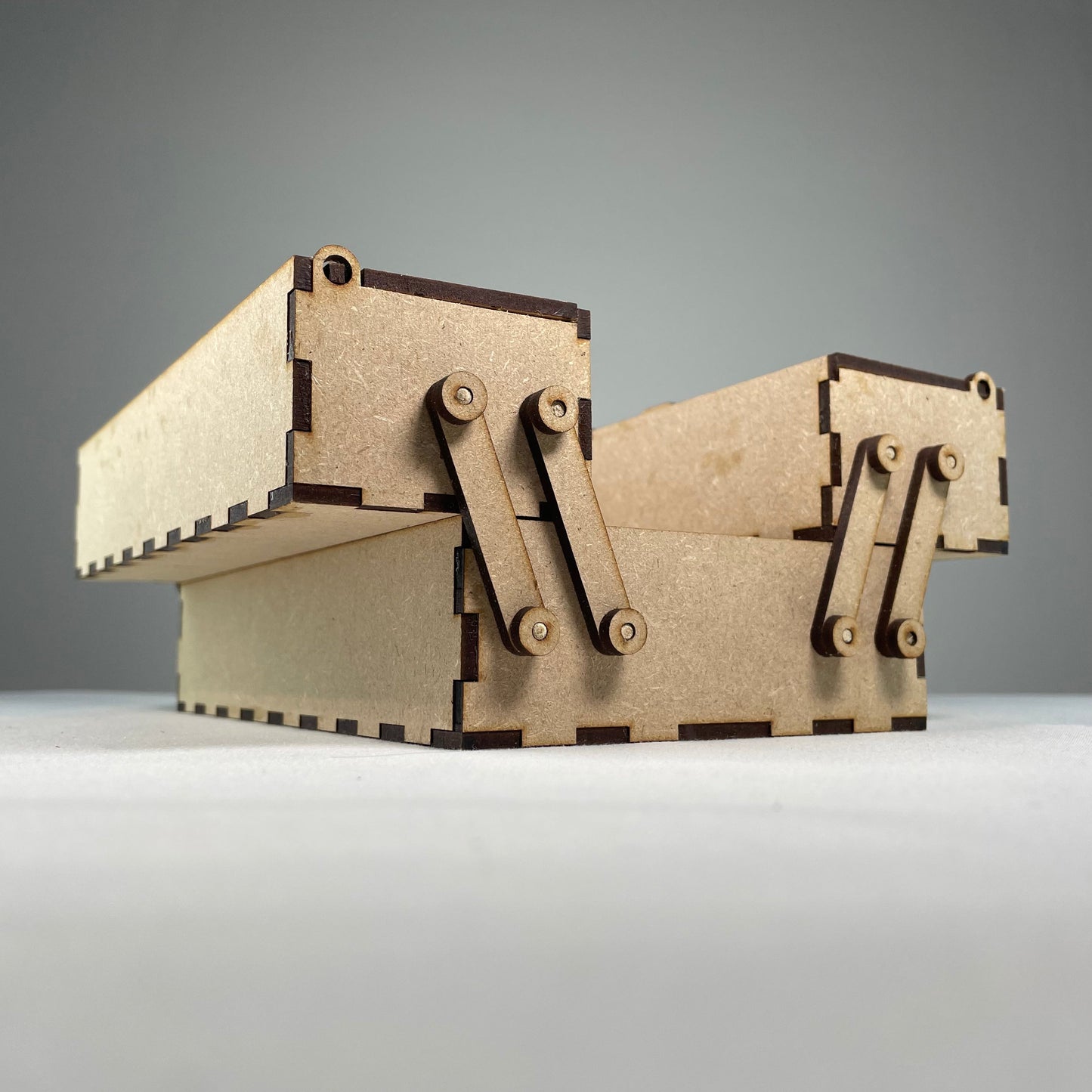 Two Tier Toolbox - Flatpack Model Kit